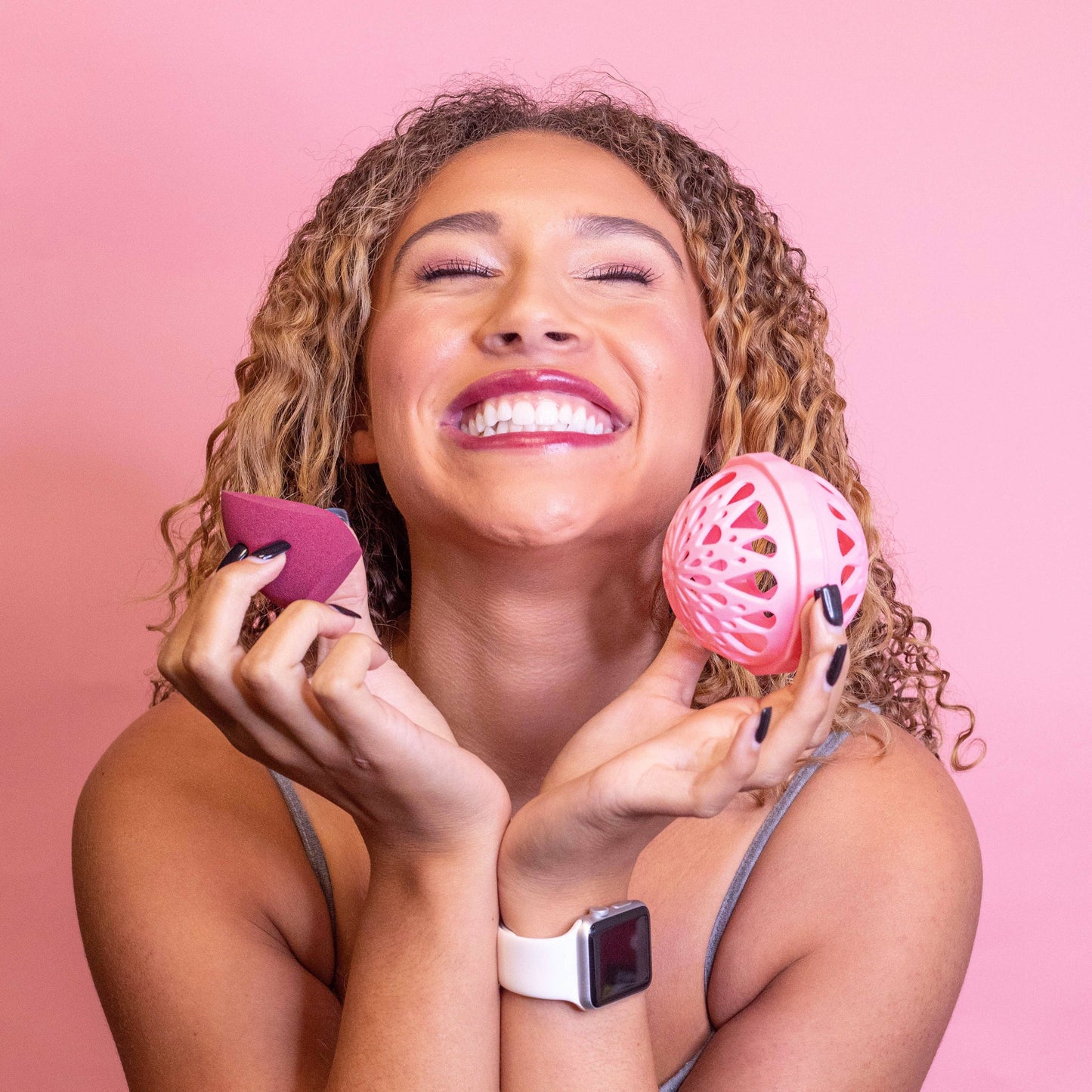 The Sponge | Machine Washable MakeUp Blender