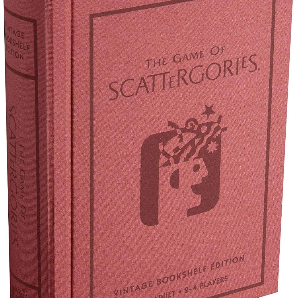 WS Game Company Scattergories Vintage Bookshelf Edition