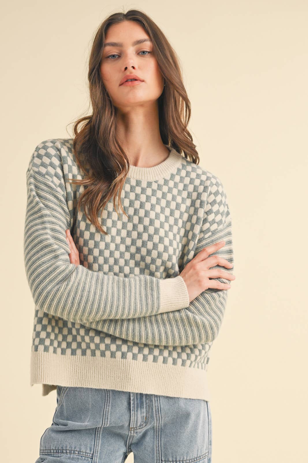 CHECKERED SWEATER WITH SIDE SLITS