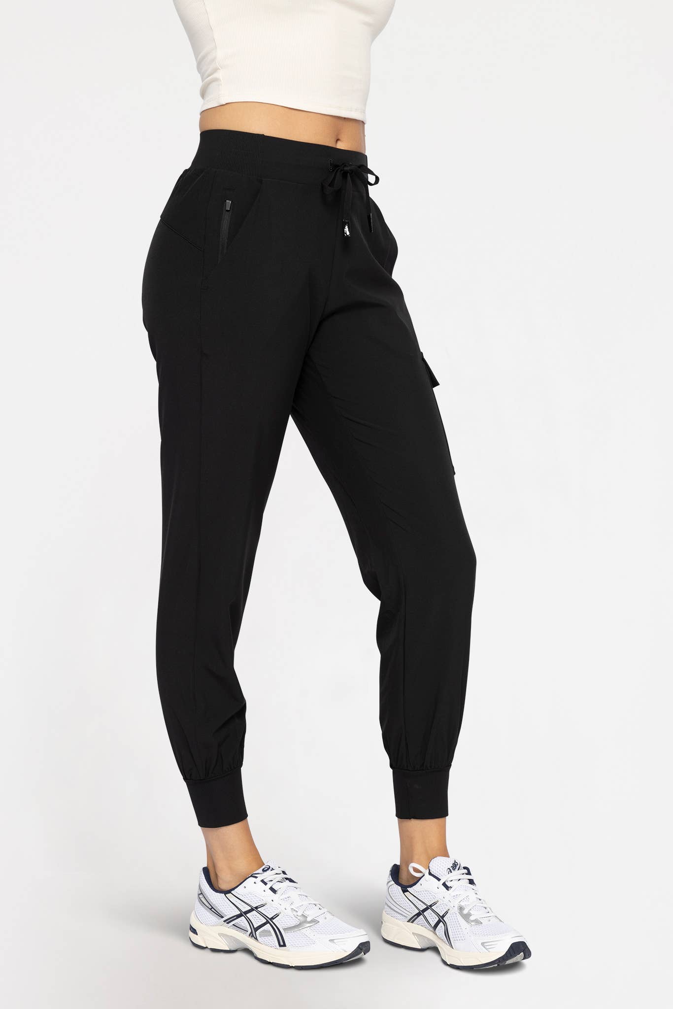 High-Waisted Capri Active Joggers with Pockets