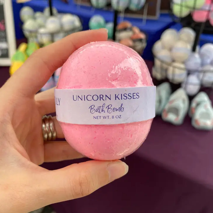 Unicorn Kisses Bath Bomb