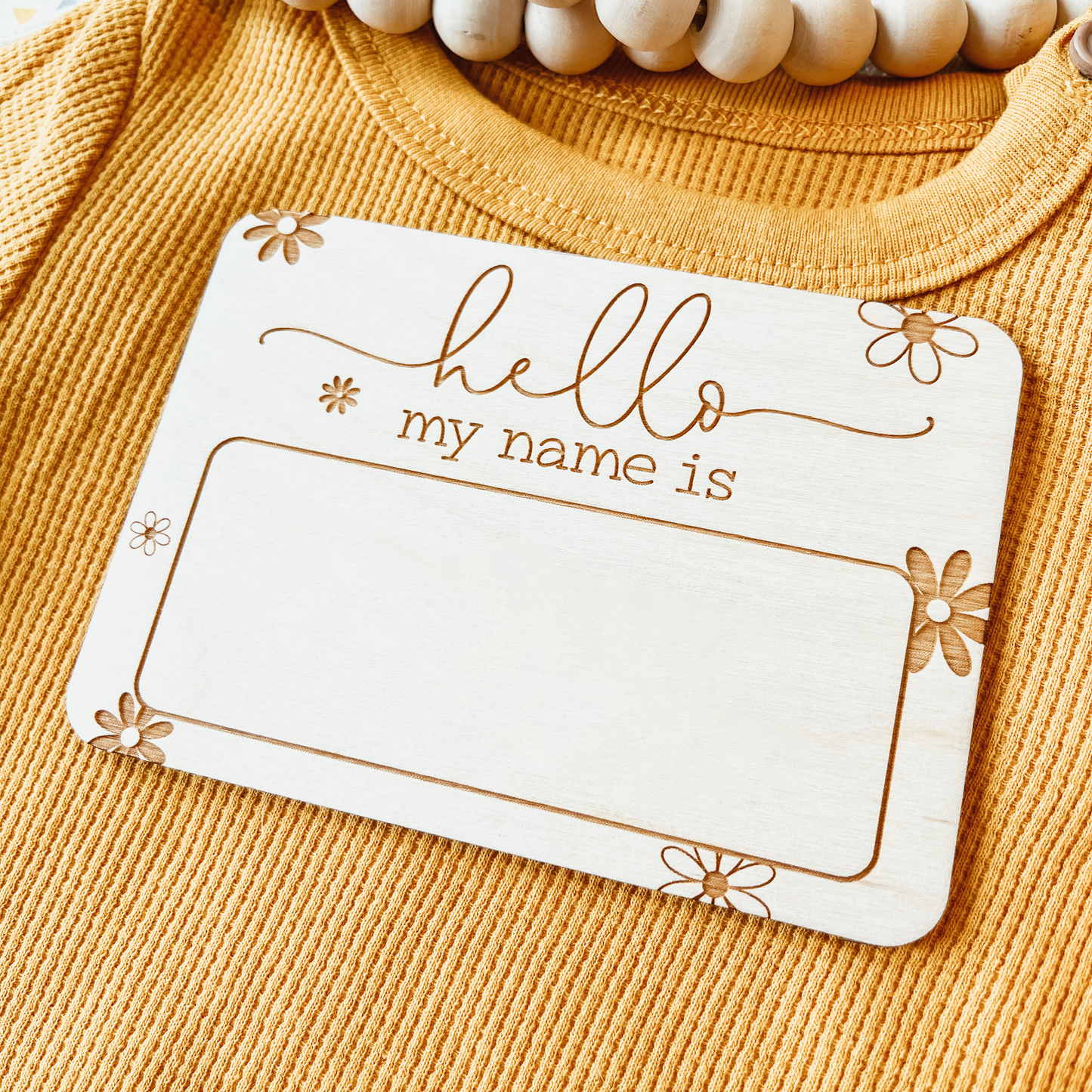 Baby Birth Announcement Sign - Daisy Name Tag