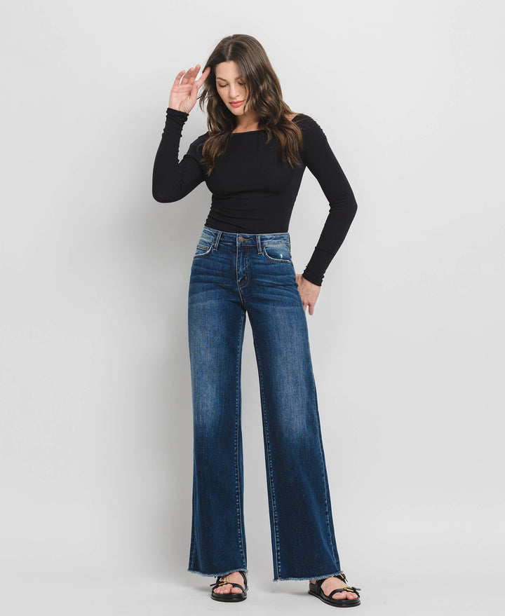 HIGH RISE WIDE LEG JEANS