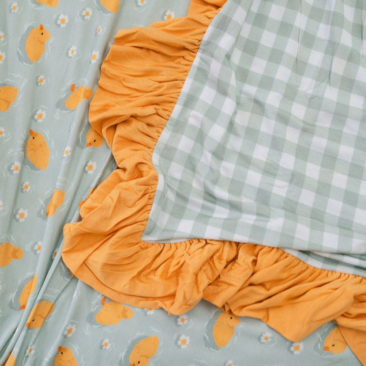 Kambreigh Ruffle Toddler Blanket
