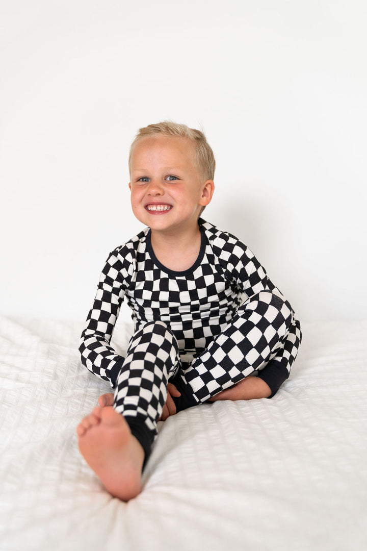 Wavy Checks 2-Piece Pajama Set