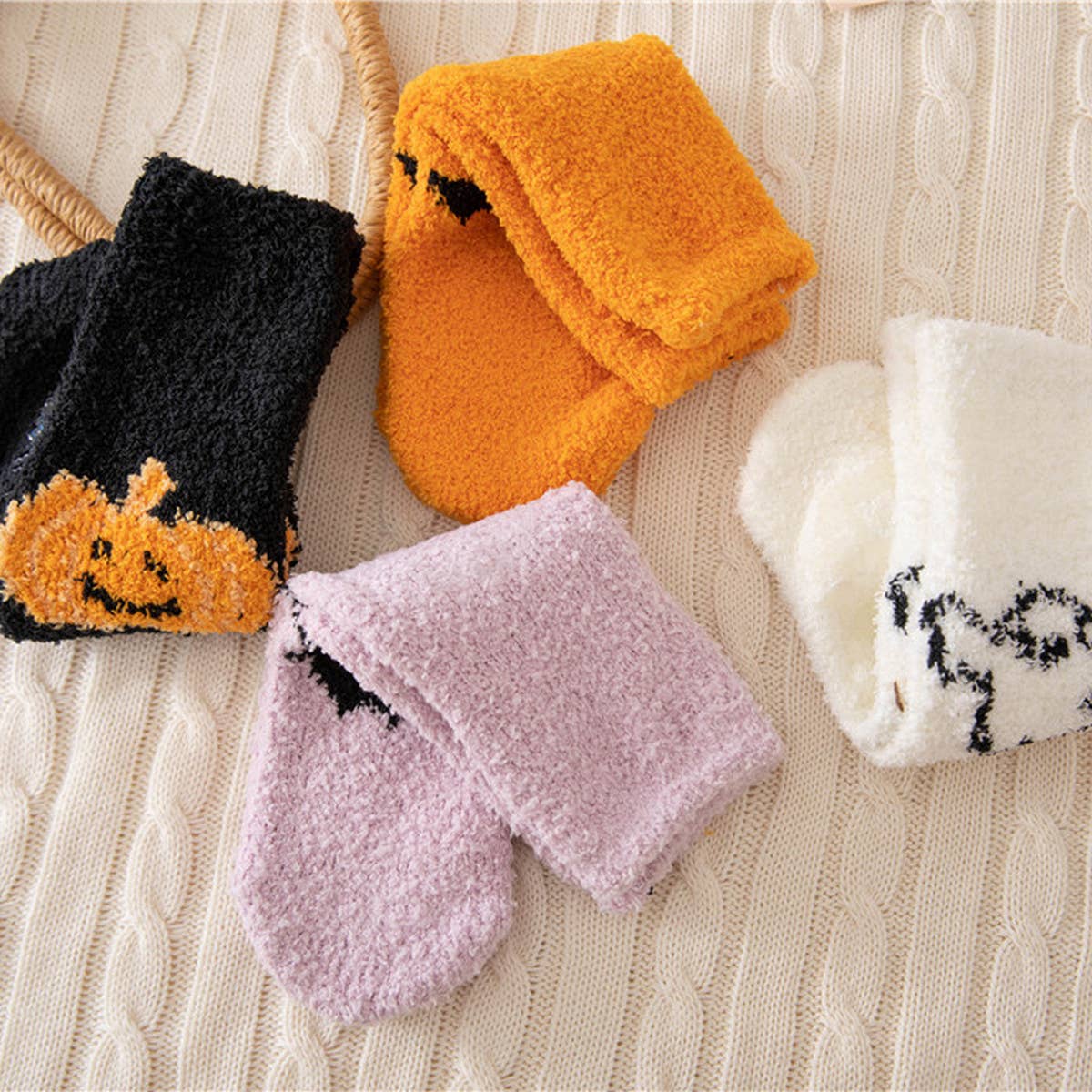 HALLOWEEN  FLEECE SOCKS