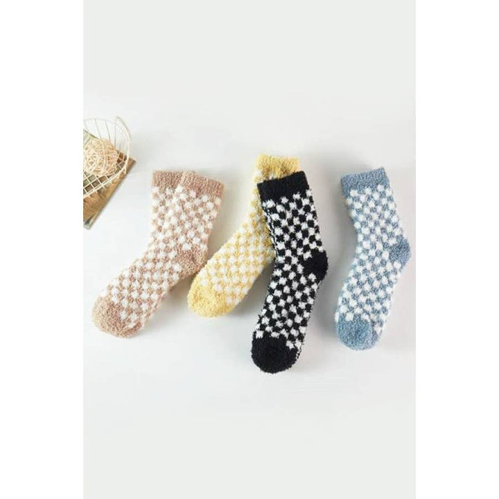 Checker Pattern Fuzzy Plush Socks