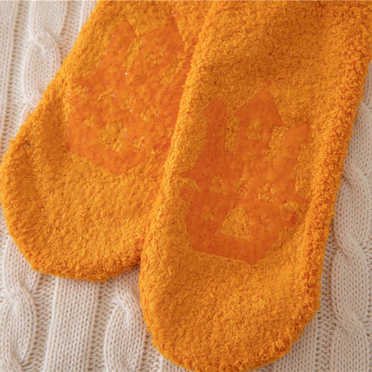 HALLOWEEN  FLEECE SOCKS