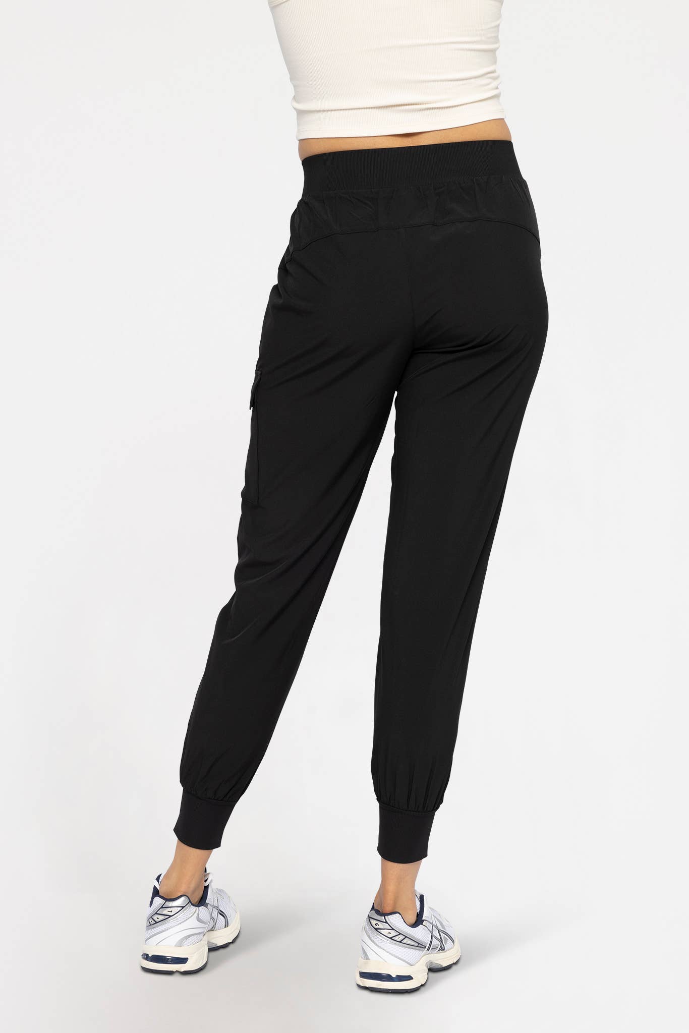 High-Waisted Capri Active Joggers with Pockets